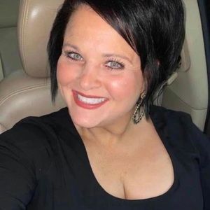 Meet your Posher, Stacy